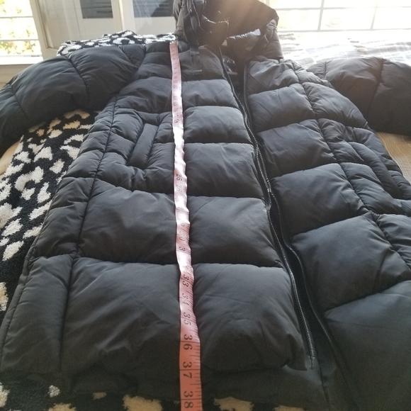 Bernardo | Long Puffer Jacket - Picture 6 of 7